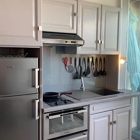 561 2 Pers Heliopolis Ab Vue